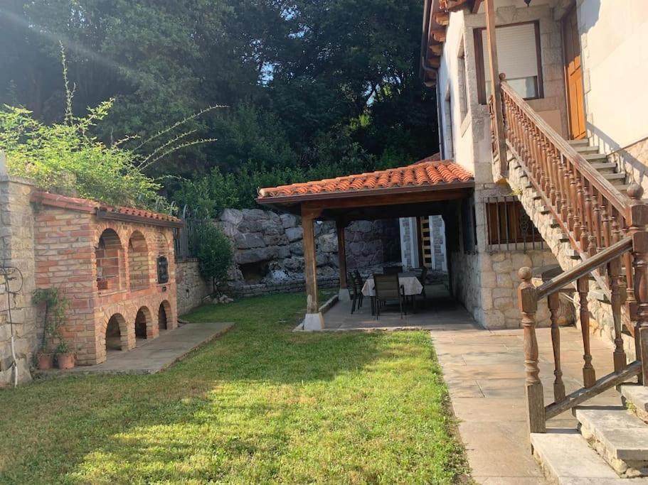 Casa Con Amplio Jardin En Pechon Villa Kültér fotó