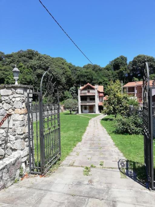 Casa Con Amplio Jardin En Pechon Villa Kültér fotó